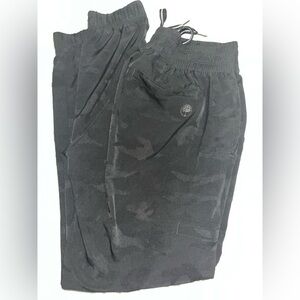 Healing hands camo jogger scrub pants